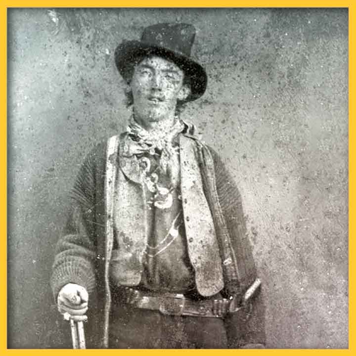 Aged black & white photograph of Billy the Kid